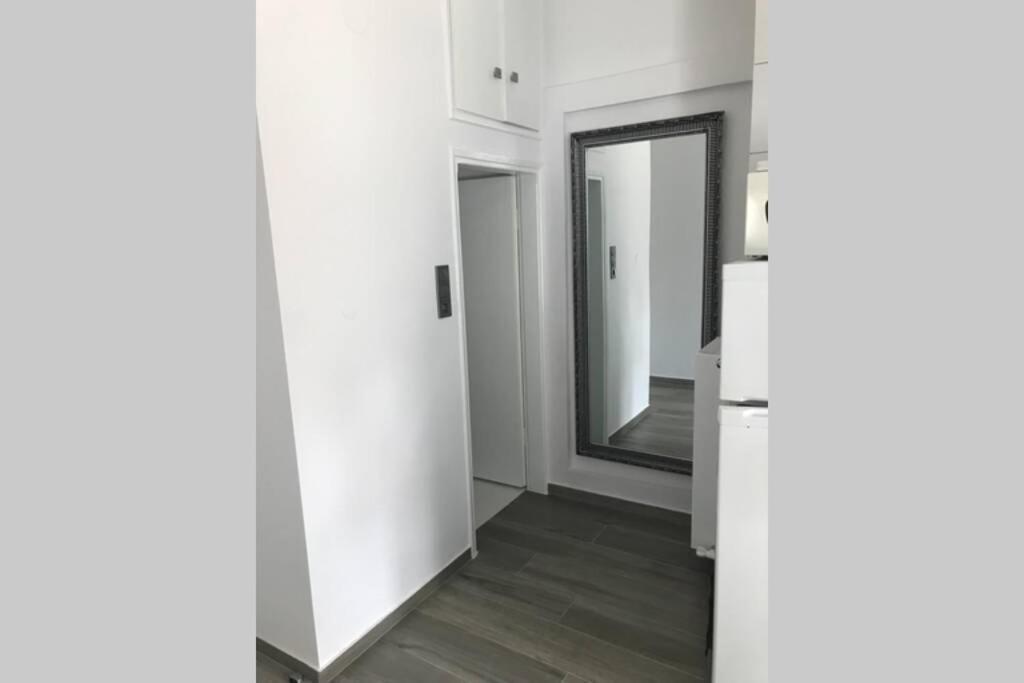 Cosy Studio 35M2 Sindos Exterior photo